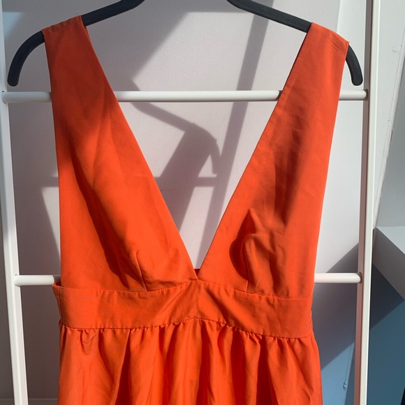 NWT Orange Plunging V Neck Maxi Dress Size S - Picture 2 of 6